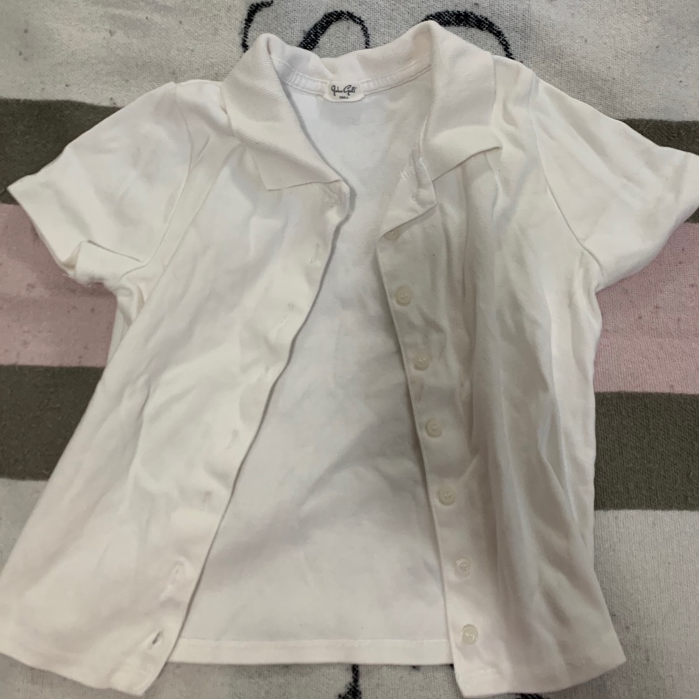 Brandy button top w collar